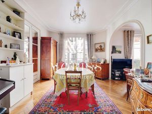 Appartement 5 pièces 100 m²