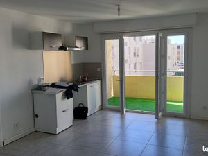 Appartement 2 pieces 42 metres carres balcon