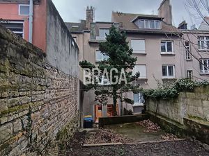 Immeuble 8 pièces 155 m²