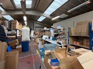 Bâtiment d'activité à vendre