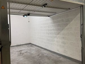 Garage à louer