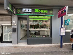 A vendre - Mur commerciaux