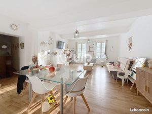 Immeuble 10 pièces 200 m²