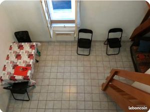 2 pièces Mezzanine - Hyper Hypercentre Chambéry - rue Piétonne