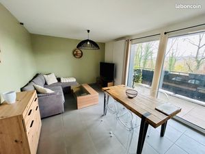 T2 meublé avec garage et grande terrasse