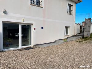 Bureaux à louer SAINT DENIS DE PILE