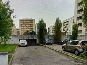 Garage box sous-sol demidoff