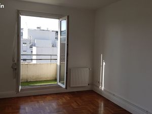 T3 Part-dieu 7/7 étage + Balcon + cave