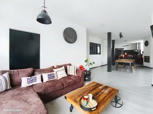 Loft 145m2 avec grand garage