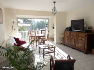 Appartement T2 de 51 m2 au Brusc  à proximité des plages et du port