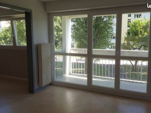 Vends F4 Montbéliard  rue du Petit Chênois