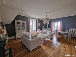Magnifique Appartement en Duplex 3 chambres à Sens 5 minutes de la gare de Sens