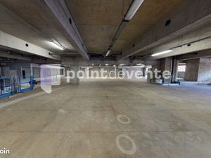 Local commercial 956 m²