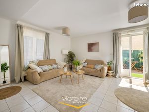 Château 7 pièces 123 m²