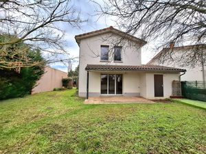 Maison T4 centre village