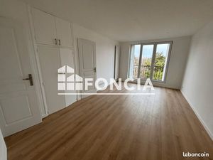 Studio 1 pièce 30 m²