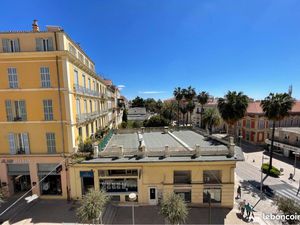 Studio meublé Hyères centre-ville