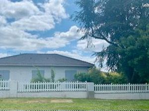 Maison à louer de 78m2 avec jardin – Fargues-Saint-Hilaire (33370)