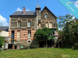 Villa 10 pièces 197 m²