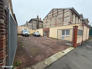 À LOUER – BUREAUX 90 m² + Parkings – ROUEN SAINT-SEVER