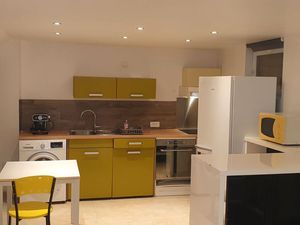 Logement meublé équipé