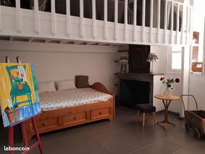 Appartement mezzanine meublé à louer