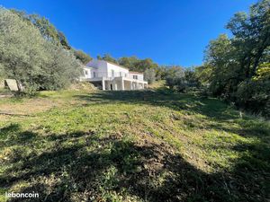 Villa 6 pièces 140 m²