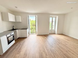 Appartement 3 pièces 100m de la plage