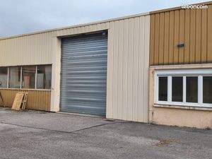 Location dépôt et bureaux