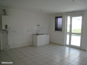 GRENOBLE Europole  appartement F3 avec garage