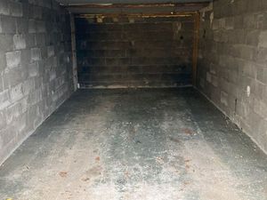 Beau garage à louer