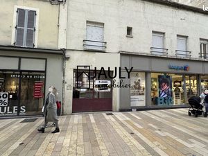 Bureaux  local commercial 373 m² Meaux