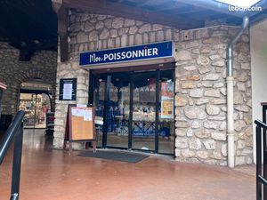 Local commercial Centre commercial AUCHAN Jouy en Josas