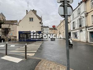 Local bar  PMU 200 m²