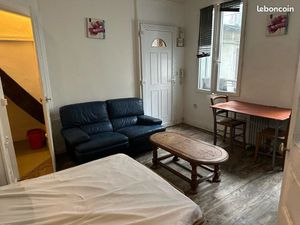 Studio Troyes. Gares