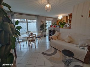 Appartement T2 de 46 m2 + balcon +garage et cave