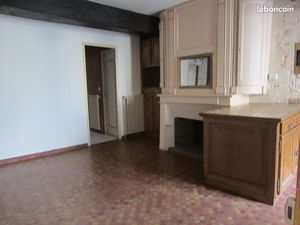 Studio 28m² Montargis centre