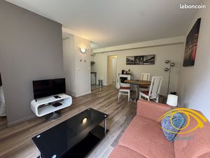 Studio 1 pièce 33 m²
