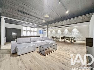 Loft/atelier/surface 6 pièces 182 m²