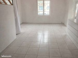 Apparemment Rezé Pont Rousseau