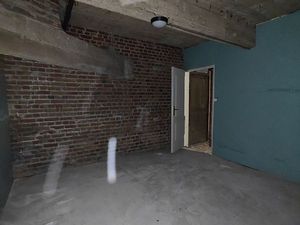 Grande Cave à Louer neuve Compiegne hypercentre