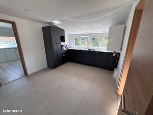 F3 mansardé totalement rénové