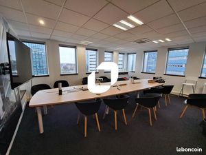 Bureaux 370 m²