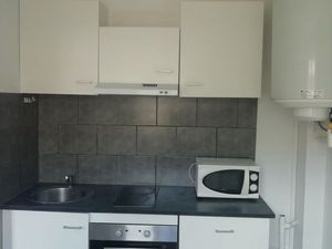 Studio T1 bis au centre ville de Bagnols