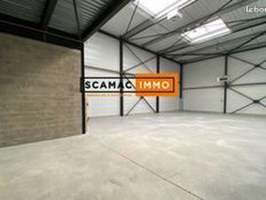 Local d'activité 305 m²