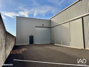 Local 260 m² ORANGE