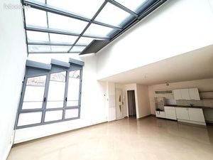 Appartement type F2 au centre de Meaux