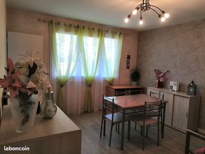 Studio 30 M² rue Oradou + balcon + garage fermé proche Facs