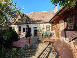 Maison en pierre à louer 150m2