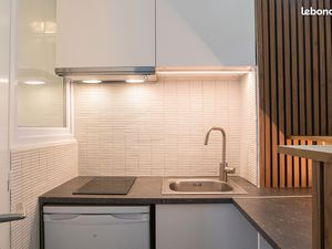 Refait à Neuf Studio 23m² Clichy Mairie/Gare – Cuisine & SDB Équipées – DPE D